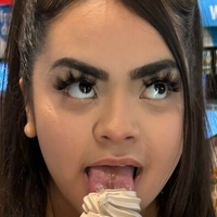 aaliyahsofunsize Nude