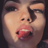 Ayliner Nude