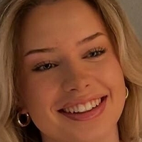 Larysa Salomea Nude