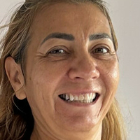 Vian Aziz Nude